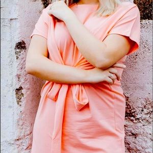 New with tags sz md retro coral dress